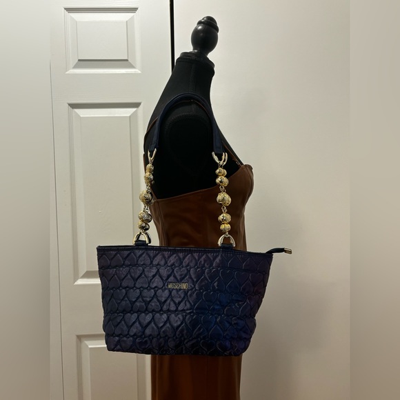 Moschino Handbags - 💙💜SALE 🔥! Authentic Vintage Holographic Moschino Heart Shape Quilted Tote